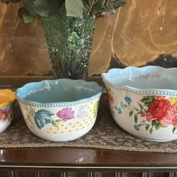 The Pioneer Woman Sweet Rose Mixing Bowls 