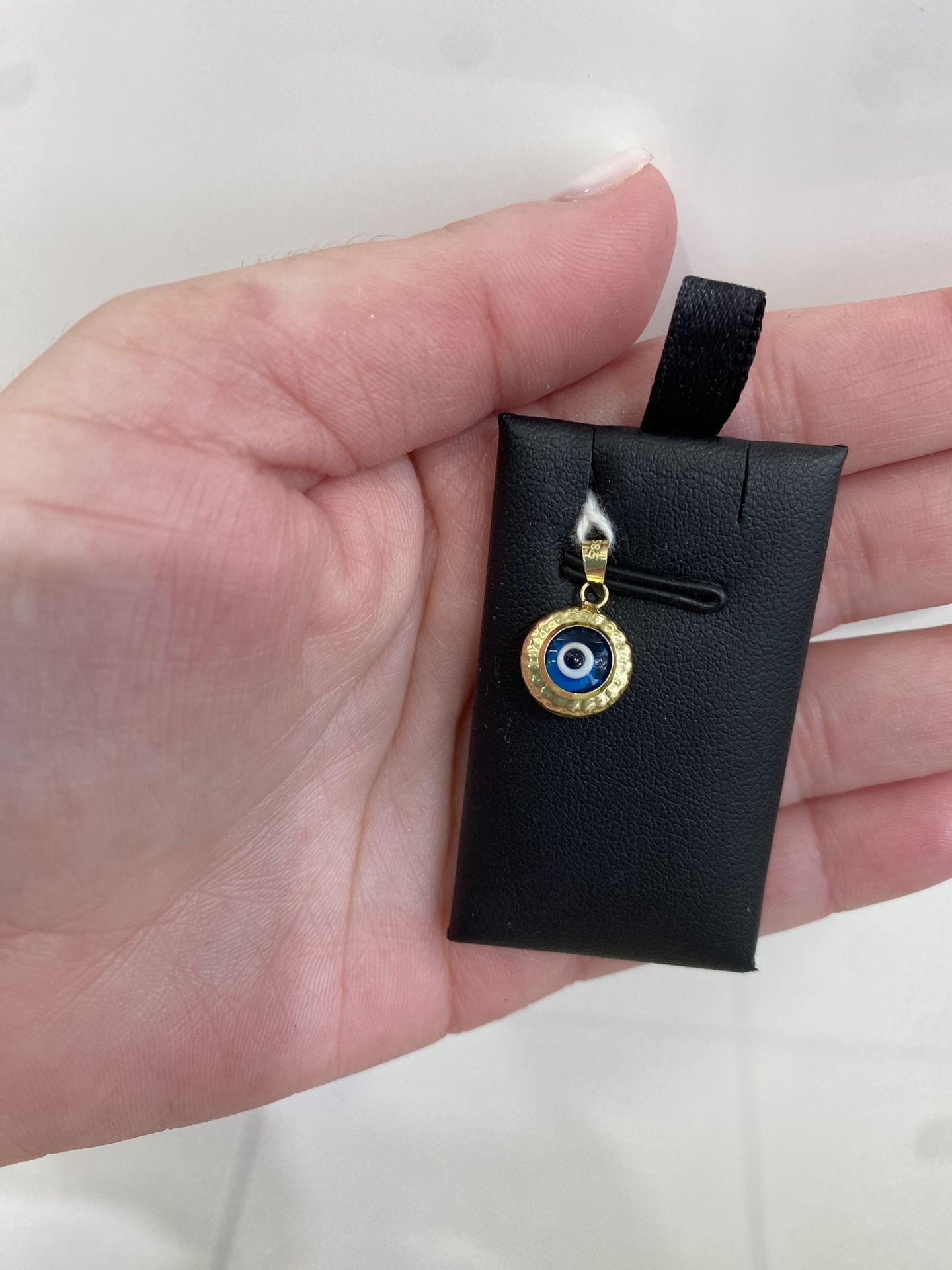 14k EYE BLUE CHARM