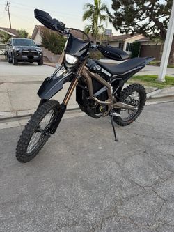 Surron Ultra Bee 2026