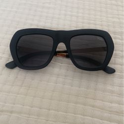 Quay Sunglasses