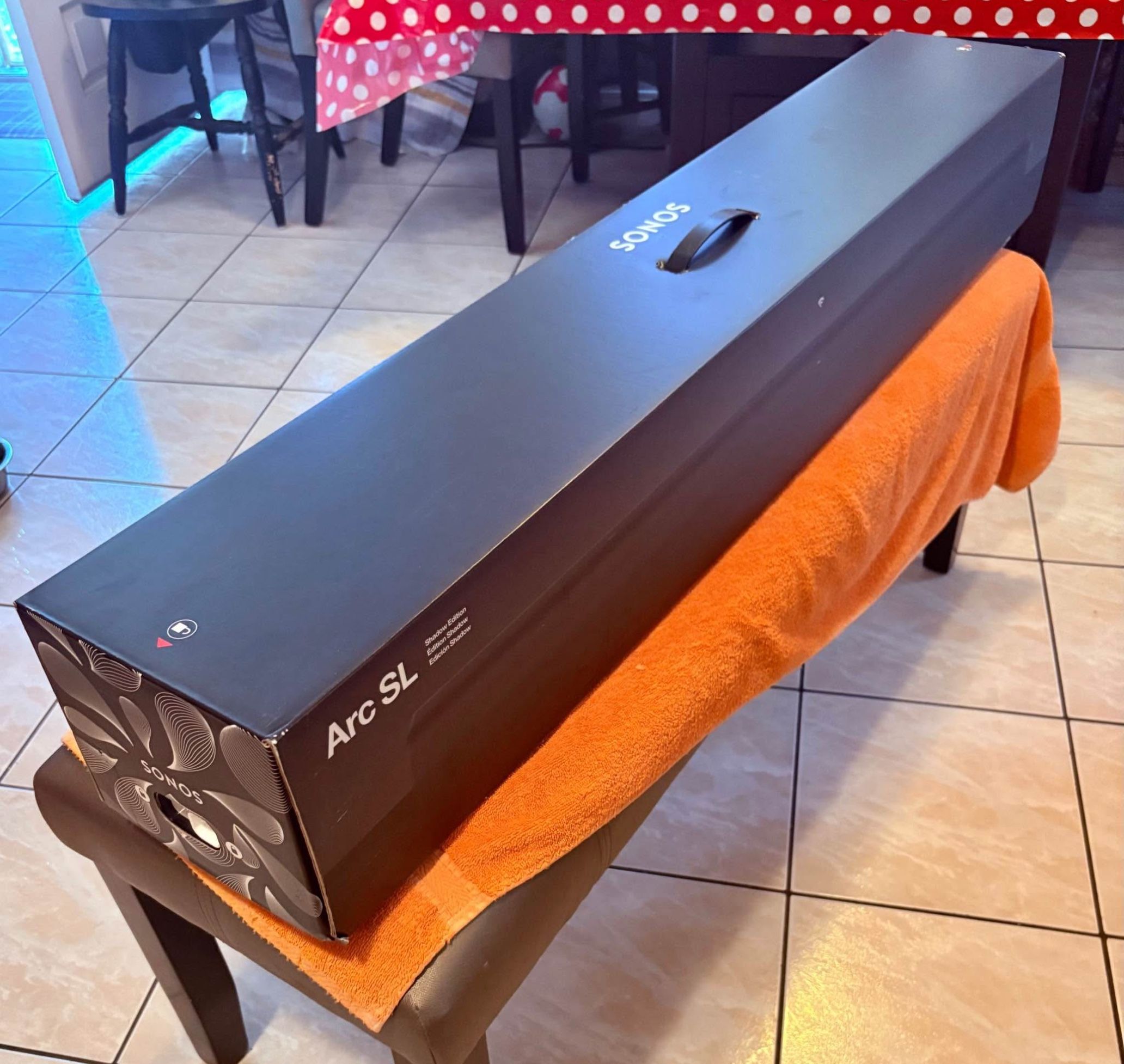 Sonos Arc SL Shadow Edition Soundbar | Dolby Atmos 5.0.2 Ch., Wi-Fi & AirPlay 2, Trueplay Technology