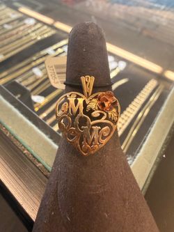 10KT “Mom” Pendant 37705-3