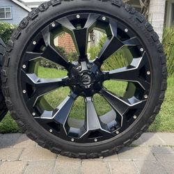 FUEL Universal 5 Lug Nut Rims And Tires/ Universal Rines Y Llantas De 5 birlos (5x5)&(5x5.5)