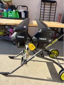 Thule cross bars 55”