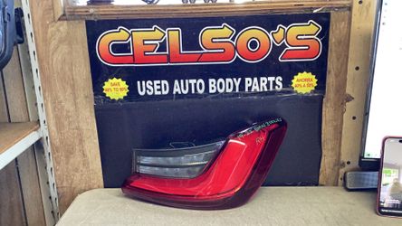 19 22 BMW 3 Series RH Tail Light LED OEM.