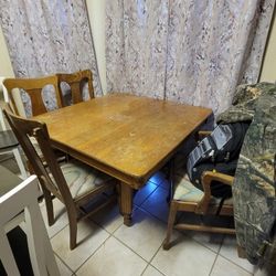 Antique Dinning Table 