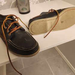 New Sperry Topsiders 4 Eye