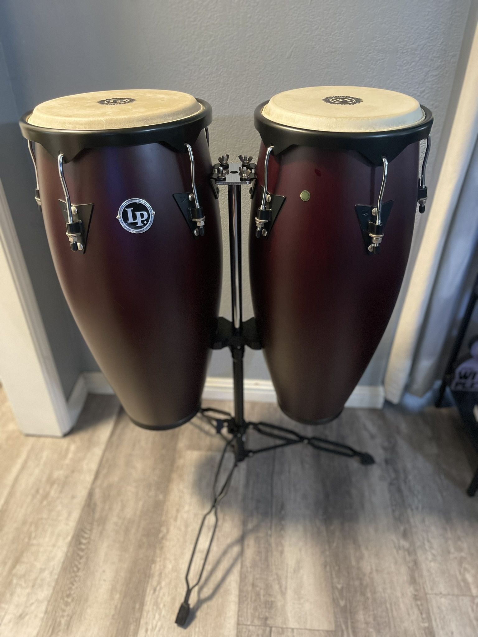 Latin Percussion City Series Conga - Dark Wood, 2-pack With Stand 