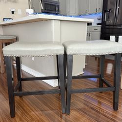 Set Of Two barstools 