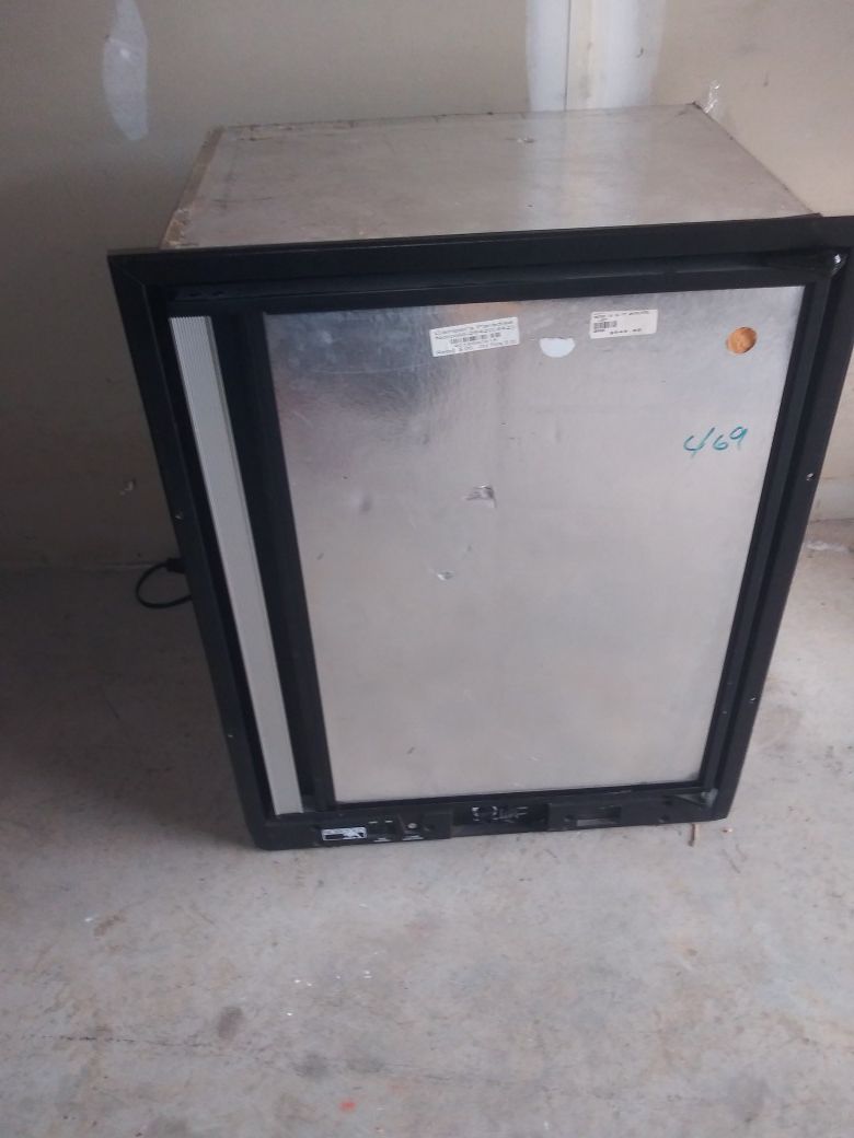 RV Refrigerator. Gas or electric