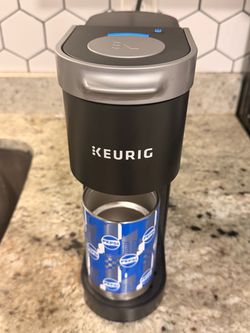 Keurig K-mini Single Serve K-cup Pod coffee maker