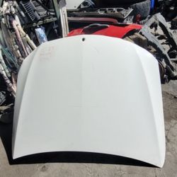 2018/2019/2020/2021 Mercedes C300 Hood 