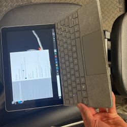 Microsoft Surface Go 