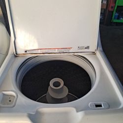 Set De Lavadora Y Secadora De Gas GE, GE Washer And Gas Dryer Matching Set 