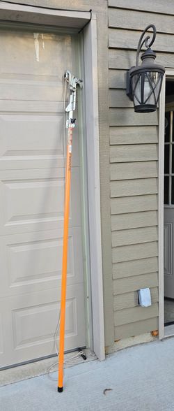 Fiskars Extendable Tree Pruner and Pole Saw and Pruner with 7' NEEDS BLADE