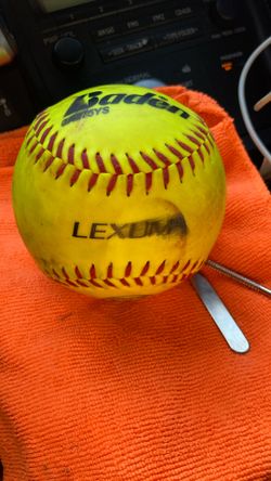 Used Great Condition Softballs 🥎 
