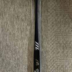 Kike Hernandez Autographed Bat