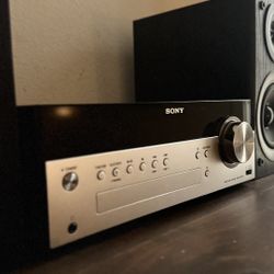 Sony CMT-SBT100 Speakers