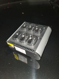 GTS charger HCH-9000-CHG 6 bay Batteries + 2 Batteries