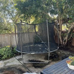 12ft Trampoline 