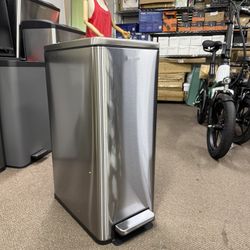 Slim Design Dual Trash and Recycling Bin, 2 x 6 Gal