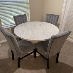 marble dinning table 