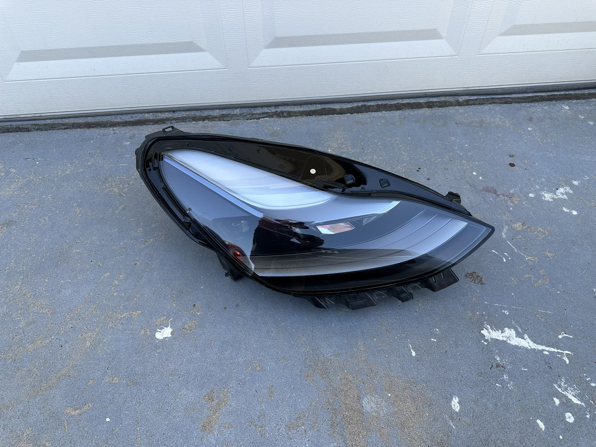 Tesla Model 3 Headlight, Tesla Model Y Headlight, Tesla ModelY Headlamp, 2021-2024, Tesla Model3 Headlamp, OEM Original Part, PASSENGER SIDE ONLY