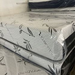 Queen Size Plush Pillow Top 