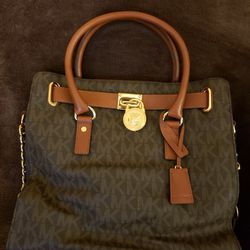 MK Lg Hamilton Tote In Signature Brown