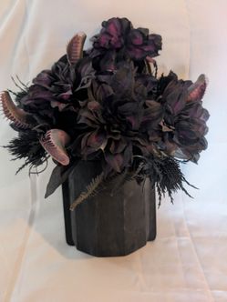 Black Purple Floral Wall Decor HALLOWEEN Floral Arrangement