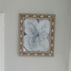 Art- White Flower On Flat Canvas In Metal Frame
