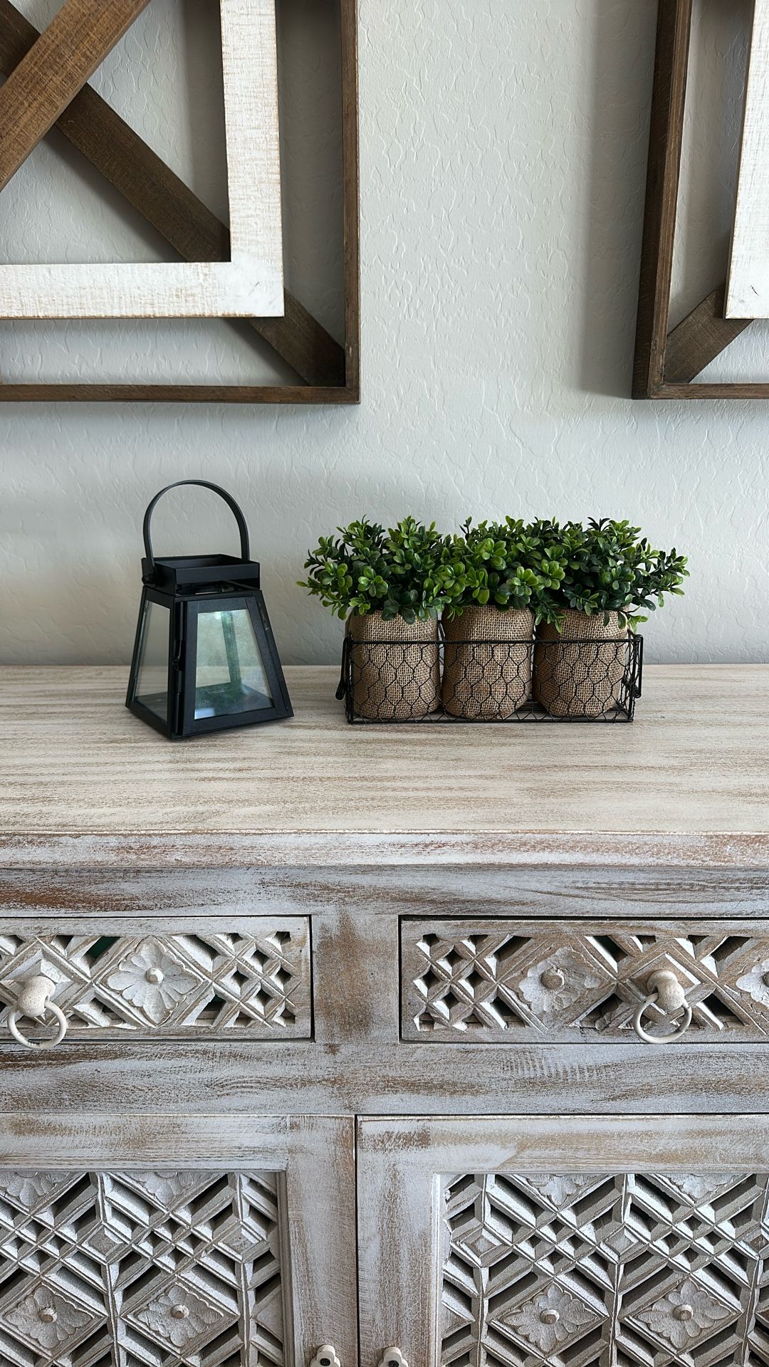 Decor Items / Basket Greenery / Candle Holder