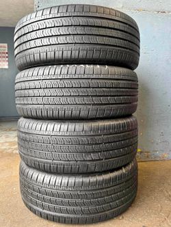 235 40 18 Hankook I sell this Seth of tires with 80% of Life the 4