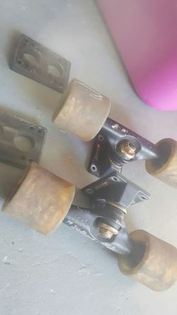 Slant longboard skateboard trucks