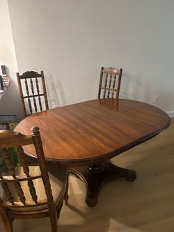 Solid Wood Expandable Dining Table + 4 Matching Chairs – $350 OBO