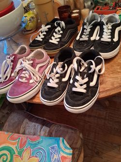 VANS ALL OF THEM FOR $15 PICK UP IN SUN VALLEY