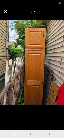 Kitchen pantry cabinet