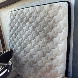 King Mattress And Box Springs