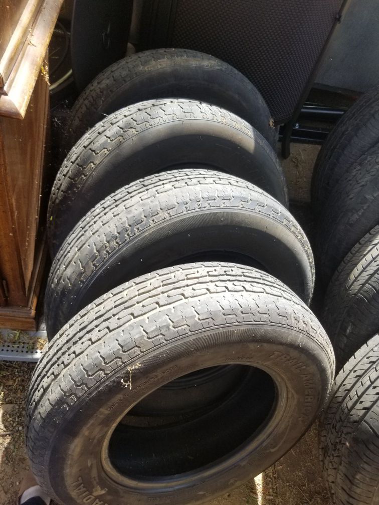 Trailer tire..st205 75 r 15..used..