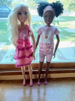 28 Inch Tall Barbies