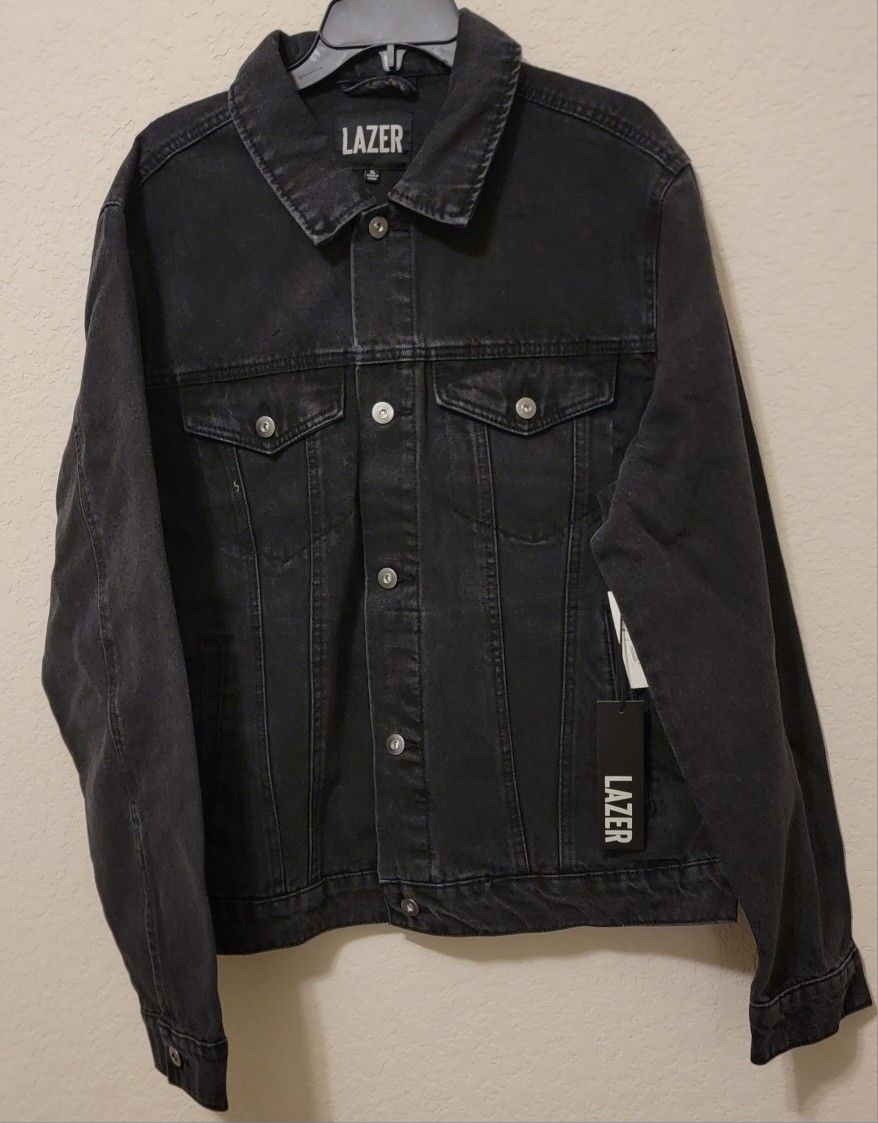 Brand New Men's Denim Trucker Jacket Retails $78+