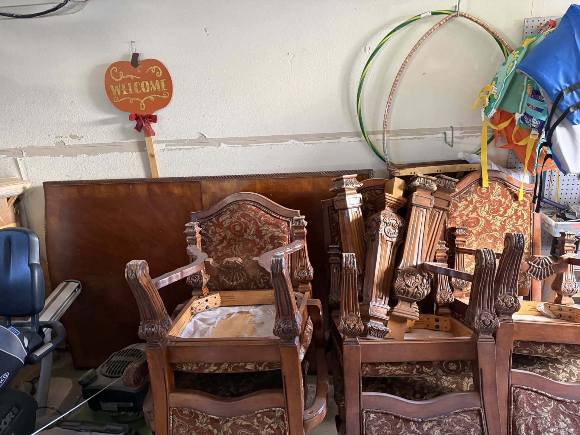 Wood Chairs And Table 