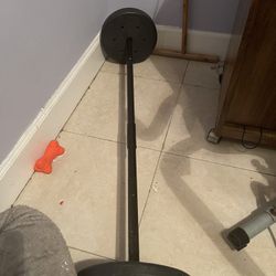 Used to wait set in good condition total weight 40 pounds plus Bar