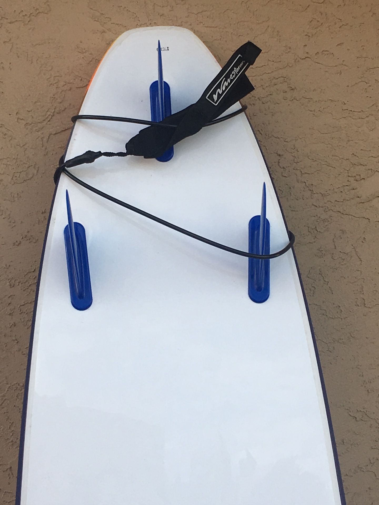 Surfboards 8feet and comes with rack tie