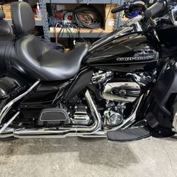2017 Harley Davidson Ultra Limited