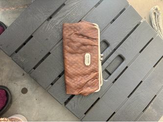 Brown clutch
