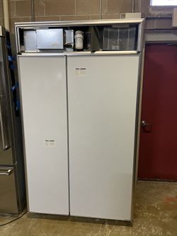 Ge Monogram 48” Refrigerator Like New.