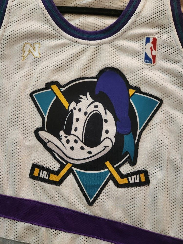 Original @officialparkfriends Disneyland Basketball Jersey XL