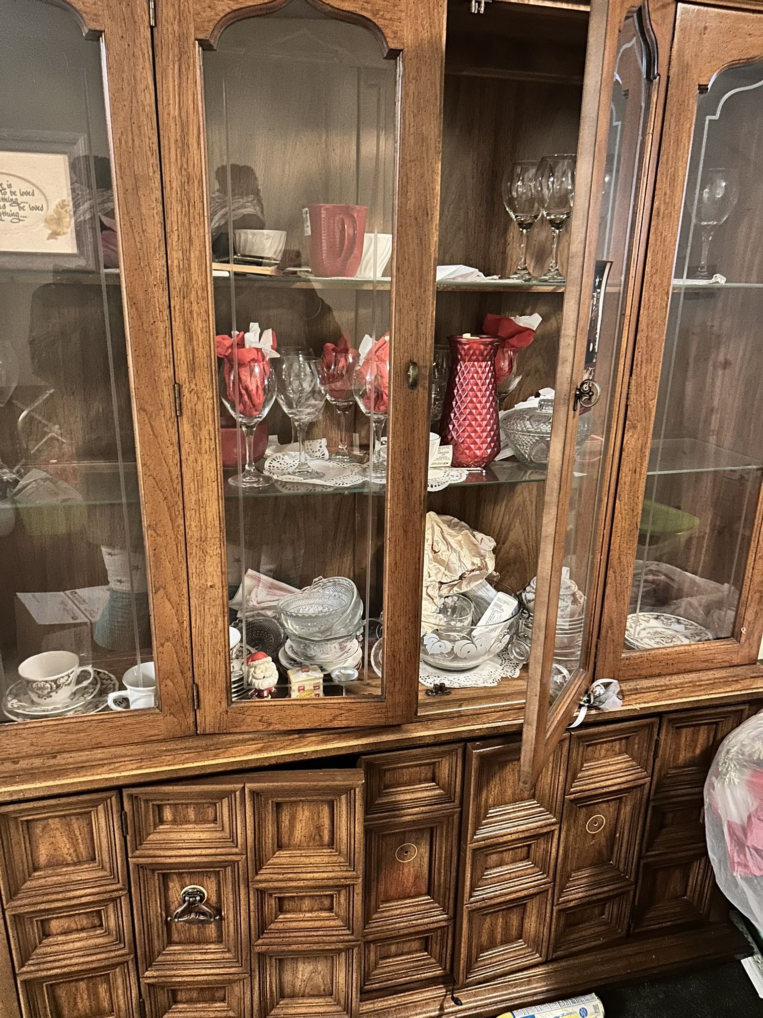 Wall unit