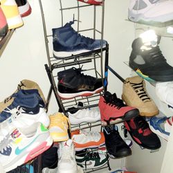 🔥SHOES!🔥 Jordans And Nikes ! Different Sizes And Different Prices! Get All Of Them For $650 OBO!
